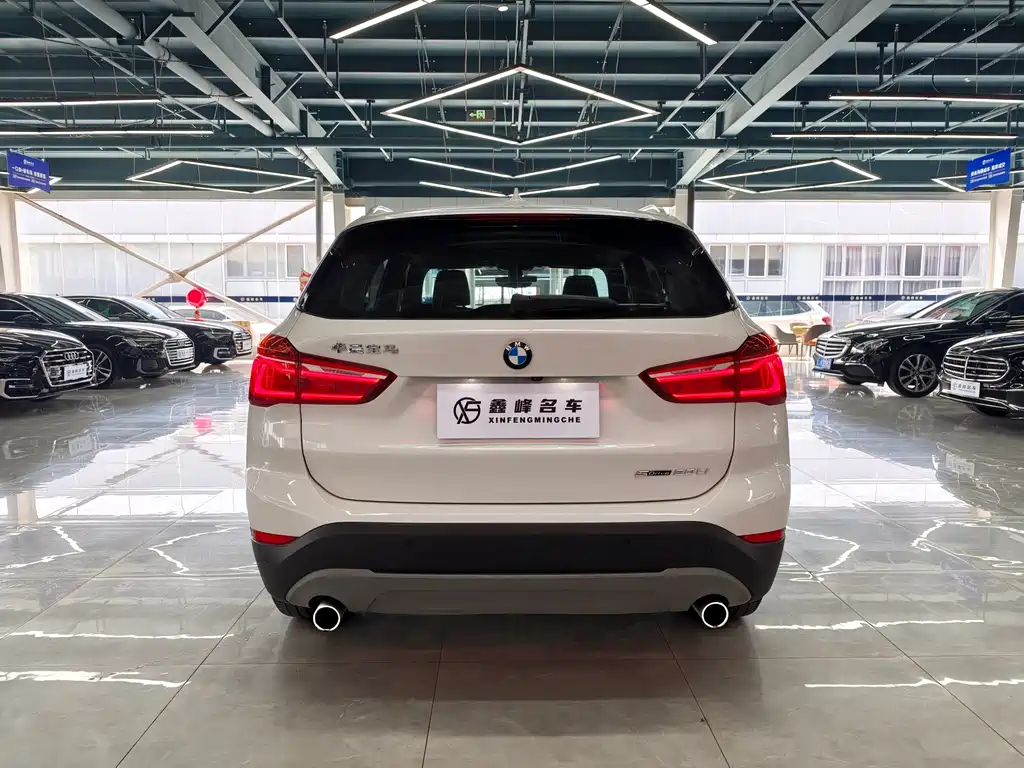 BMW X1 2019 — фото 19