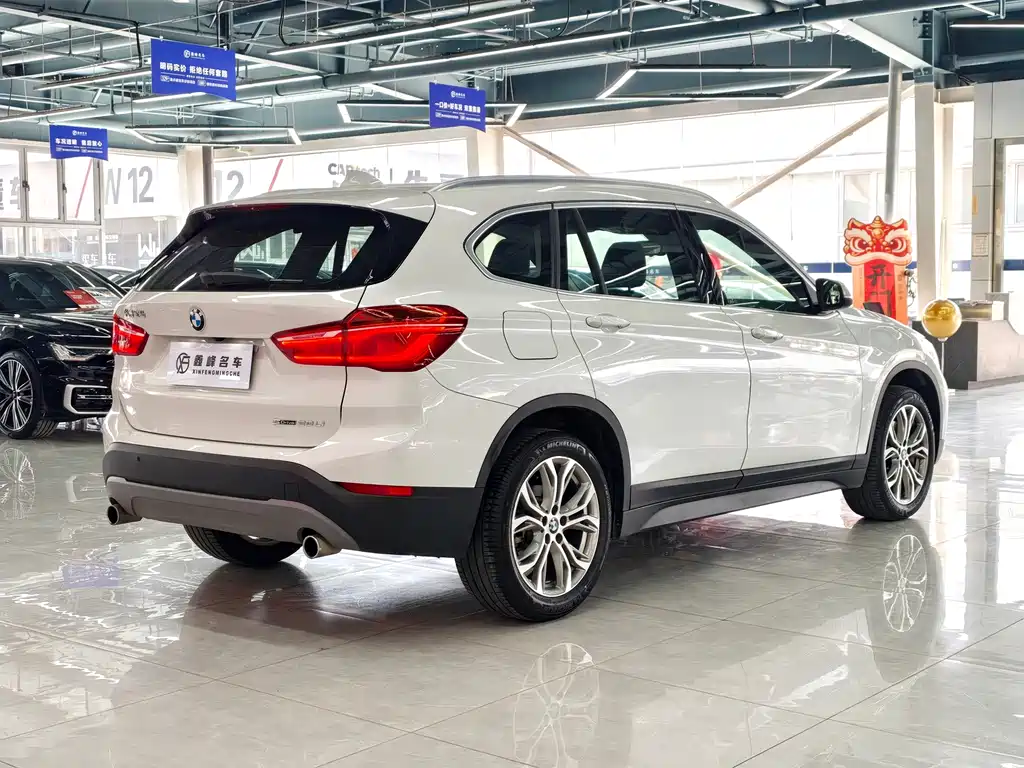 BMW X1 2019 — фото 20