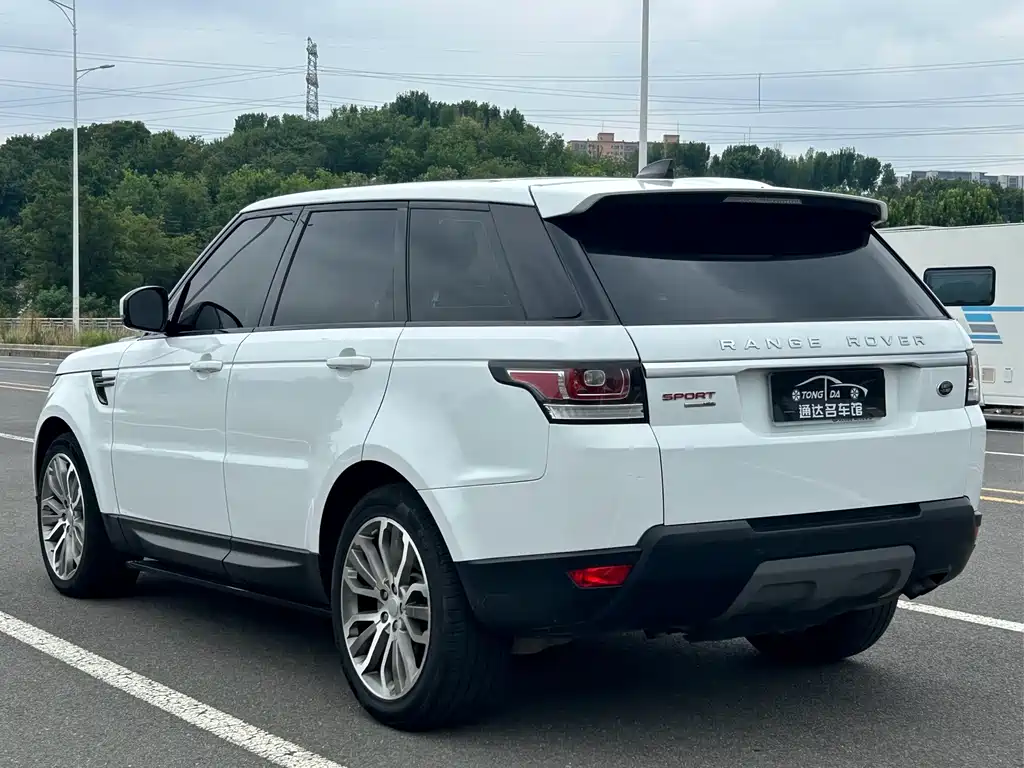 Land Rover Range Rover Sport 2018 — фото 19