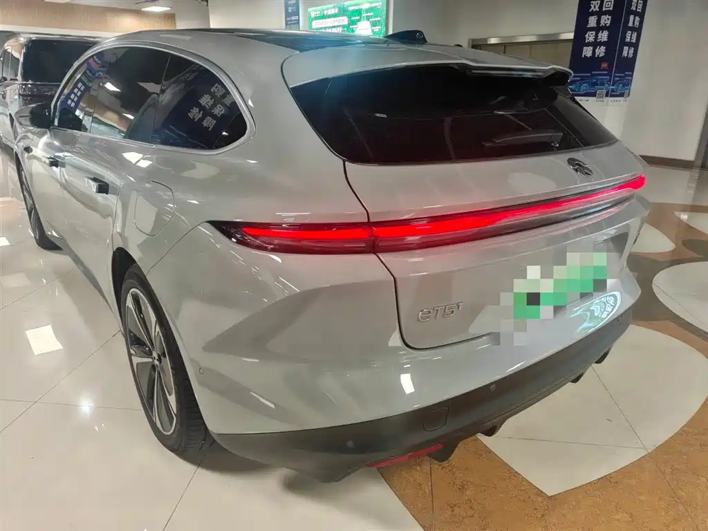 NIO ET5T 2024
