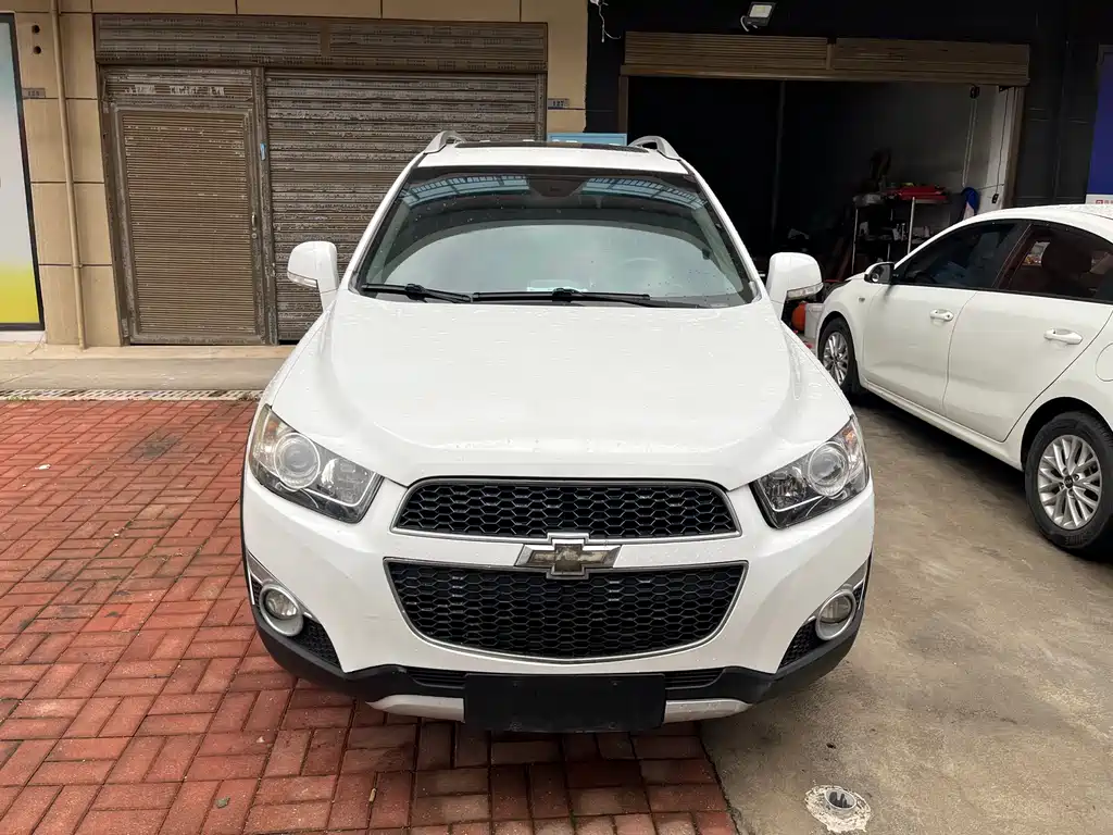 Chevrolet Captiva 2013 — фото 14
