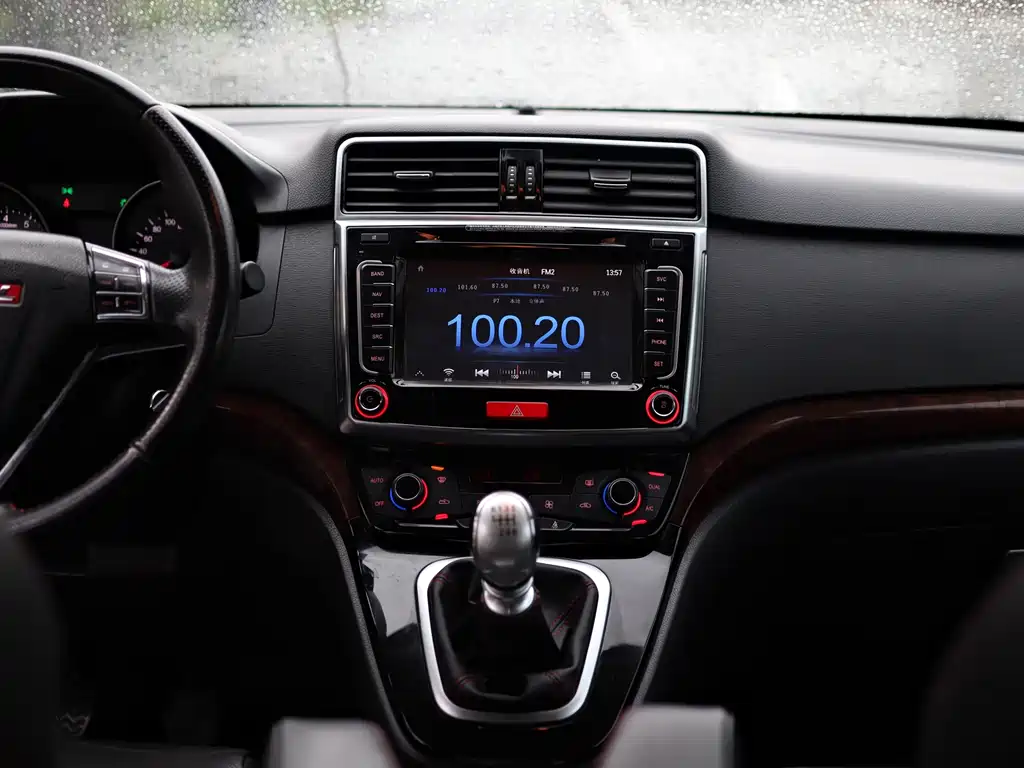 Haval H6 2014 — фото 15