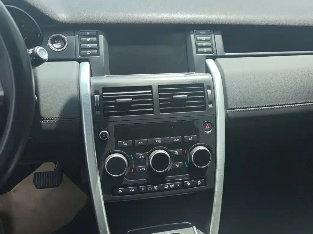 Land Rover Discovery Sport 2017