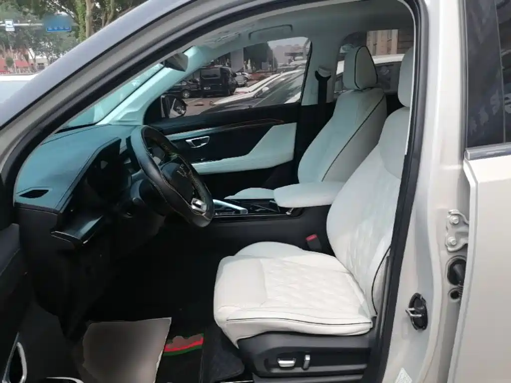 Wuling Xingchen 2021 — фото 15