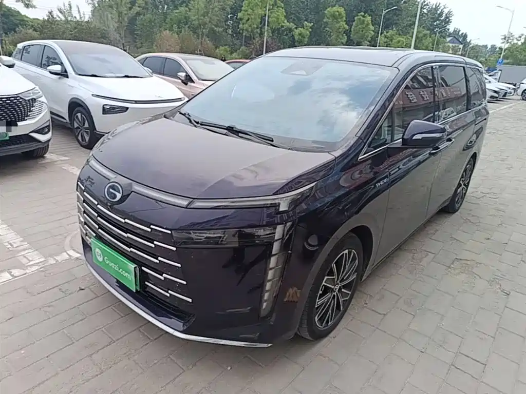GAC Motor E8 Hybrid 2024