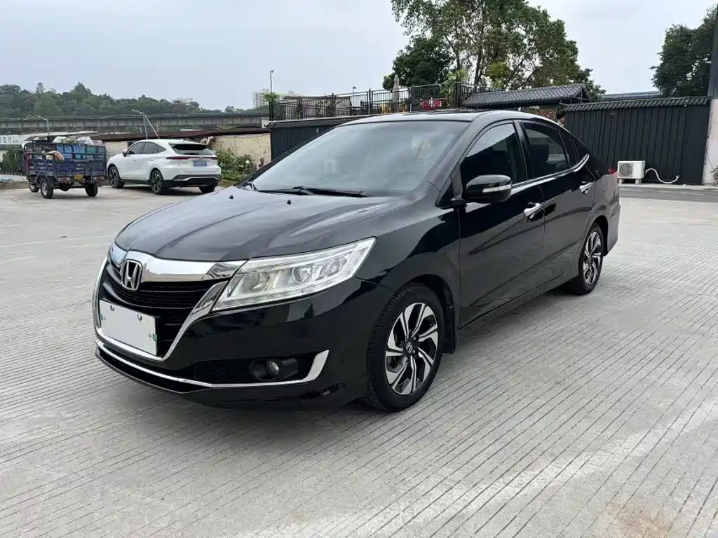 Honda Crider 2016