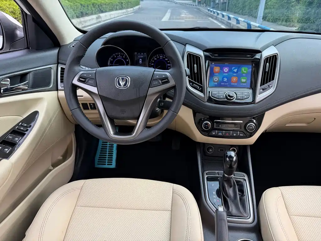 Changan Escape 2017 — фото 15