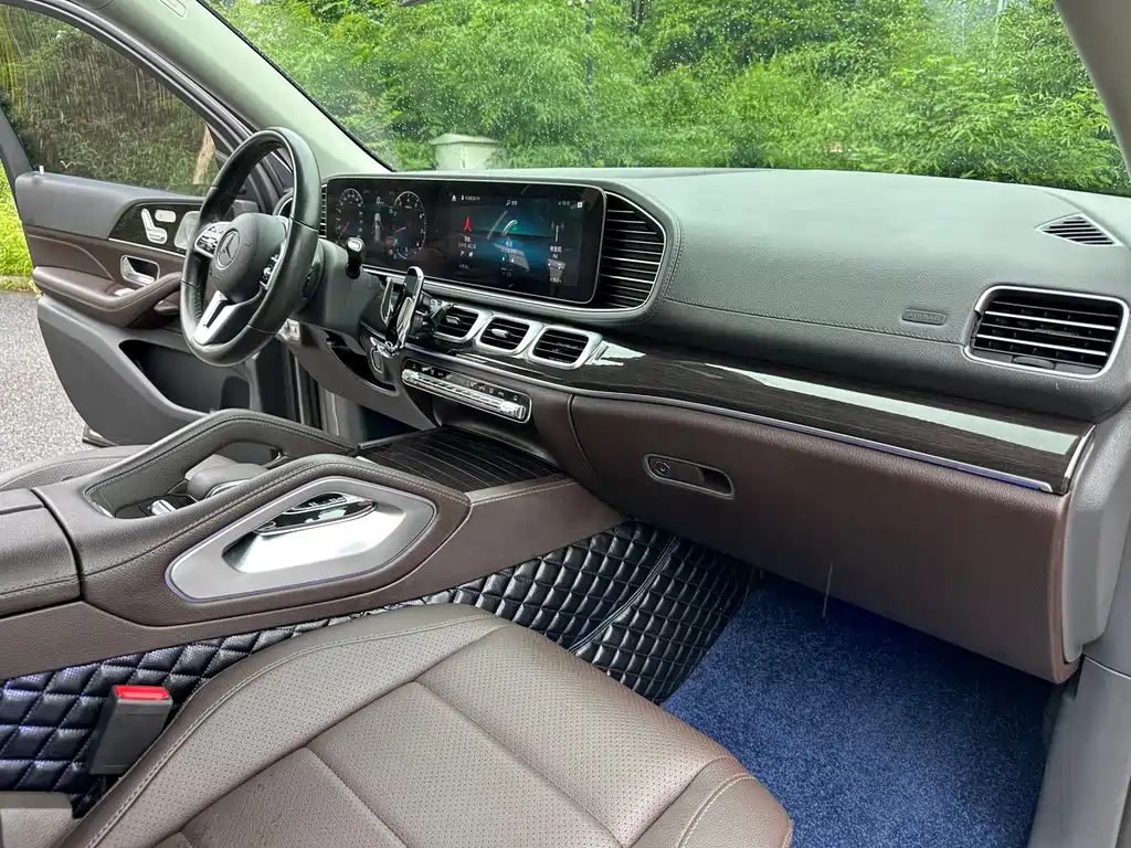 Mercedes-Benz GLE 2019 — фото 10