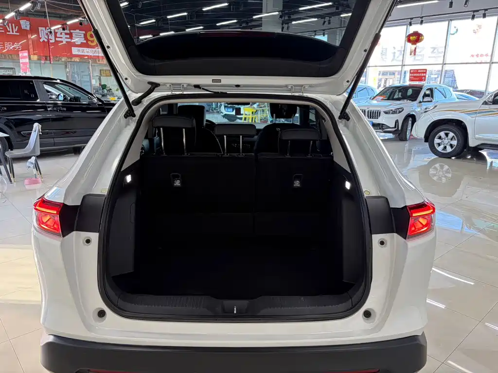Honda Vezel 2023 — фото 11