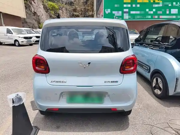 Wuling Hongguang MINIEV 2025
