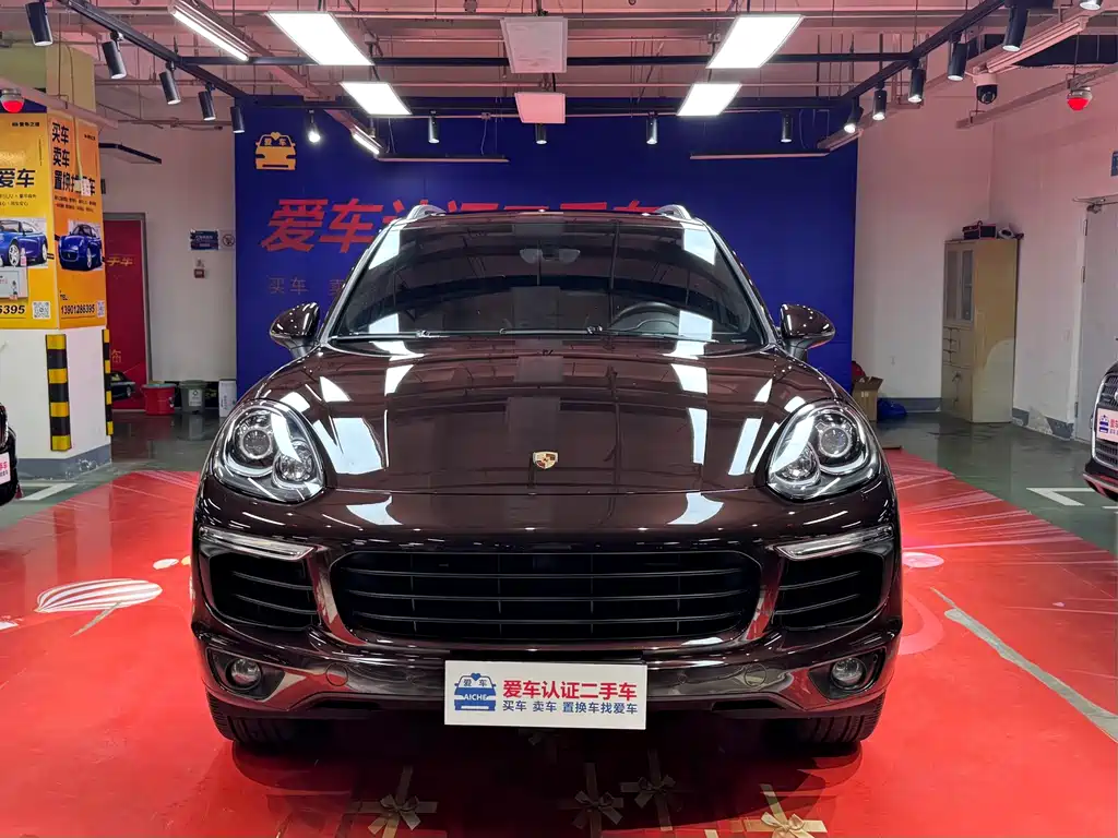 Porsche Cayenne 2015 — фото 2