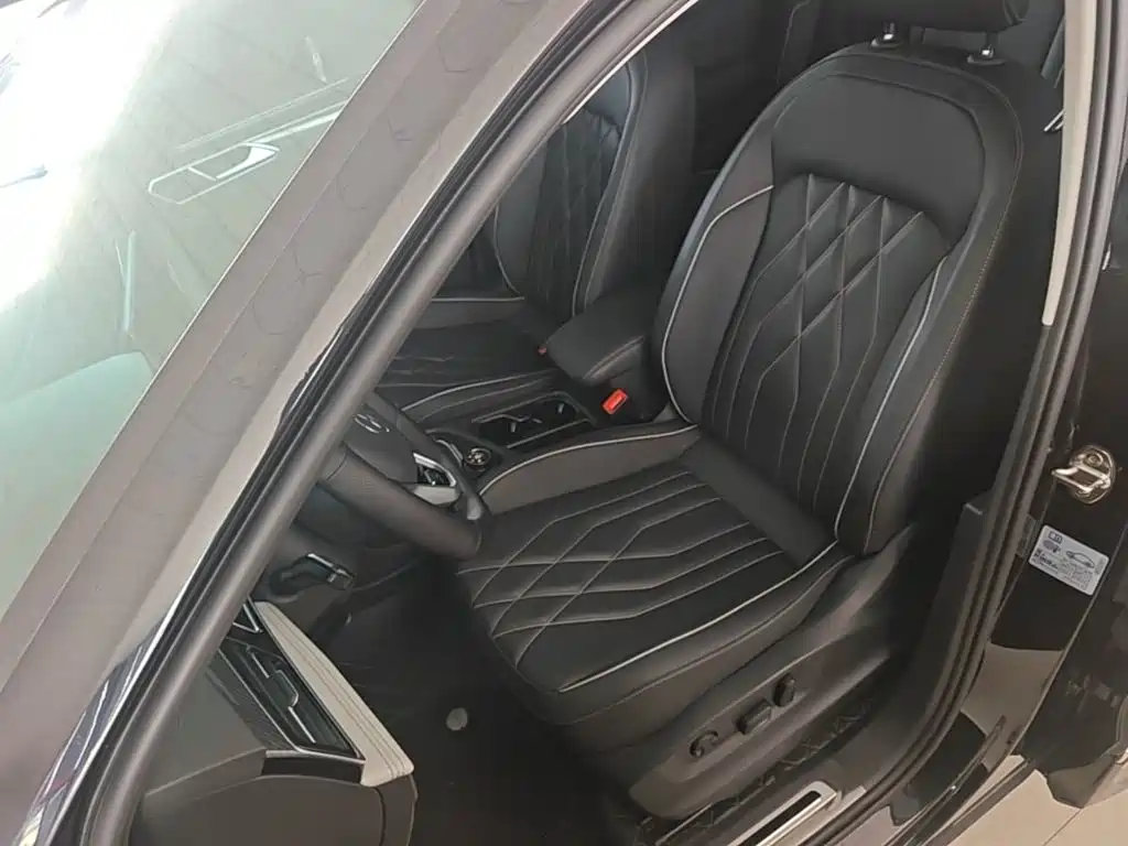 Volkswagen Tiguan L 2022 — фото 15