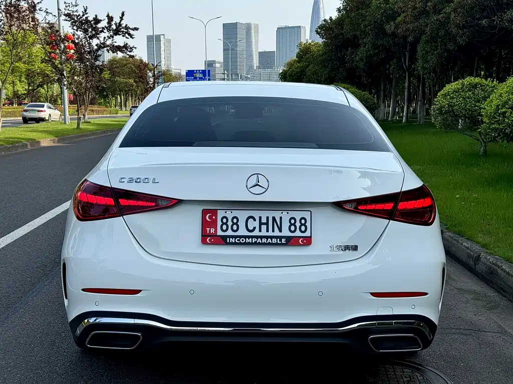Mercedes-Benz C-Class 2023 — фото 10