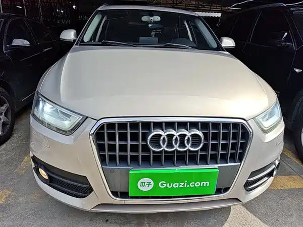 Audi Q3 2015