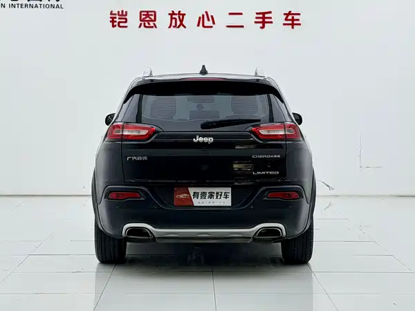 Jeep Cherokee 2017