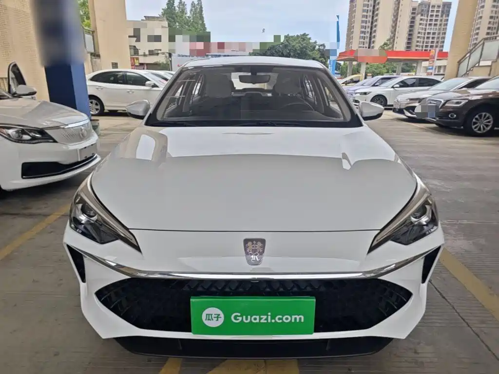Roewe i5 2025