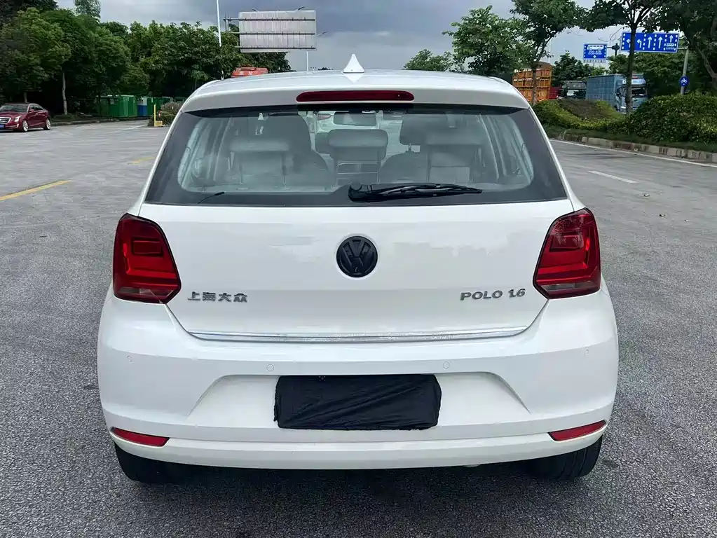 Volkswagen Polo 2014