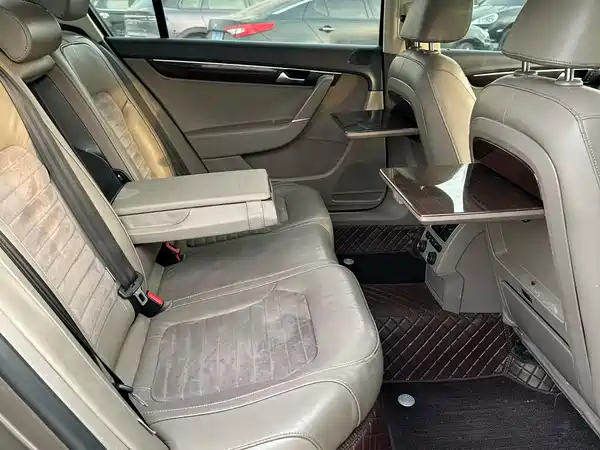 Volkswagen Magotan 2015