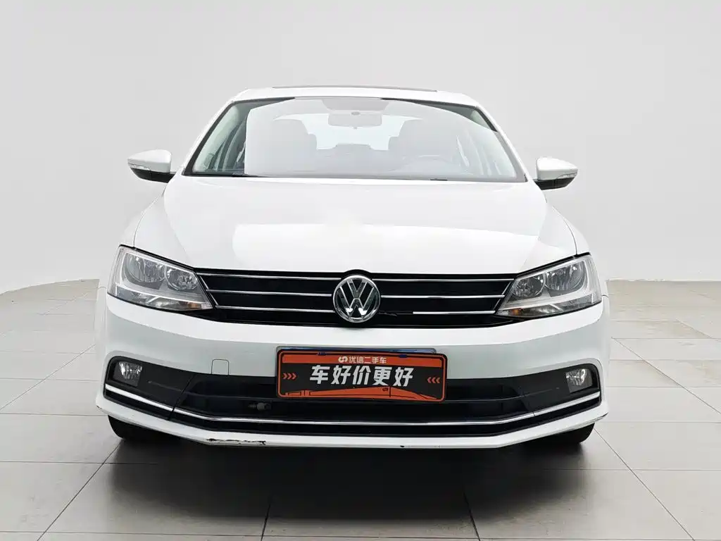 Volkswagen Sagitar 2017