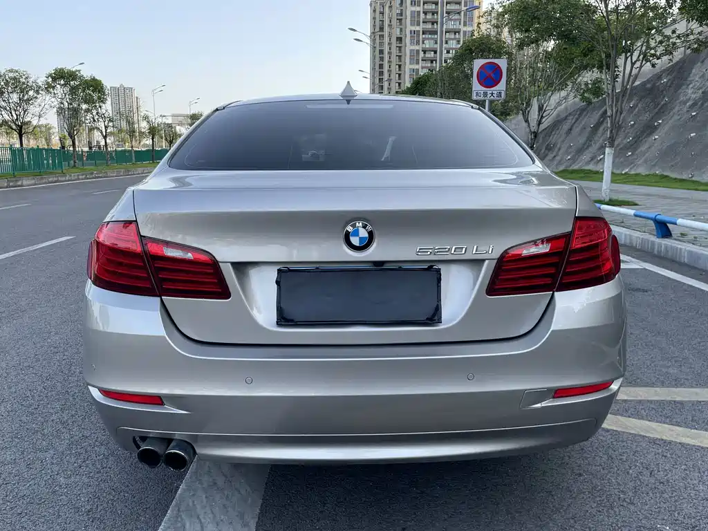 BMW 5 Series 2016