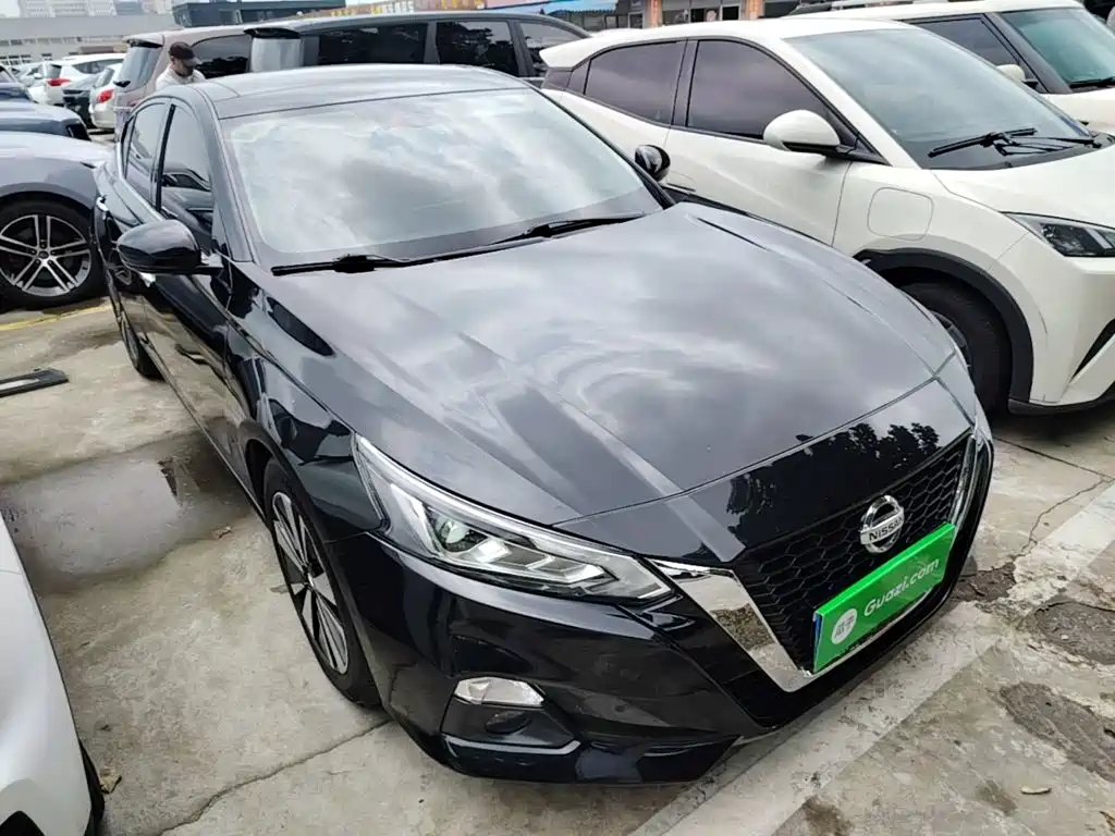 Nissan Teana 2022