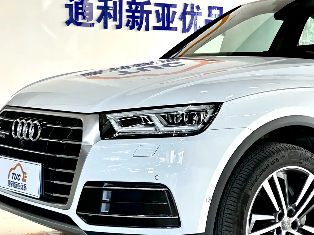 Audi Q5L 2020 — фото 4