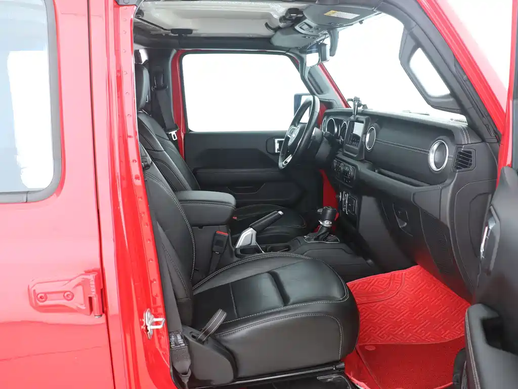 Jeep Wrangler 2021 — фото 10