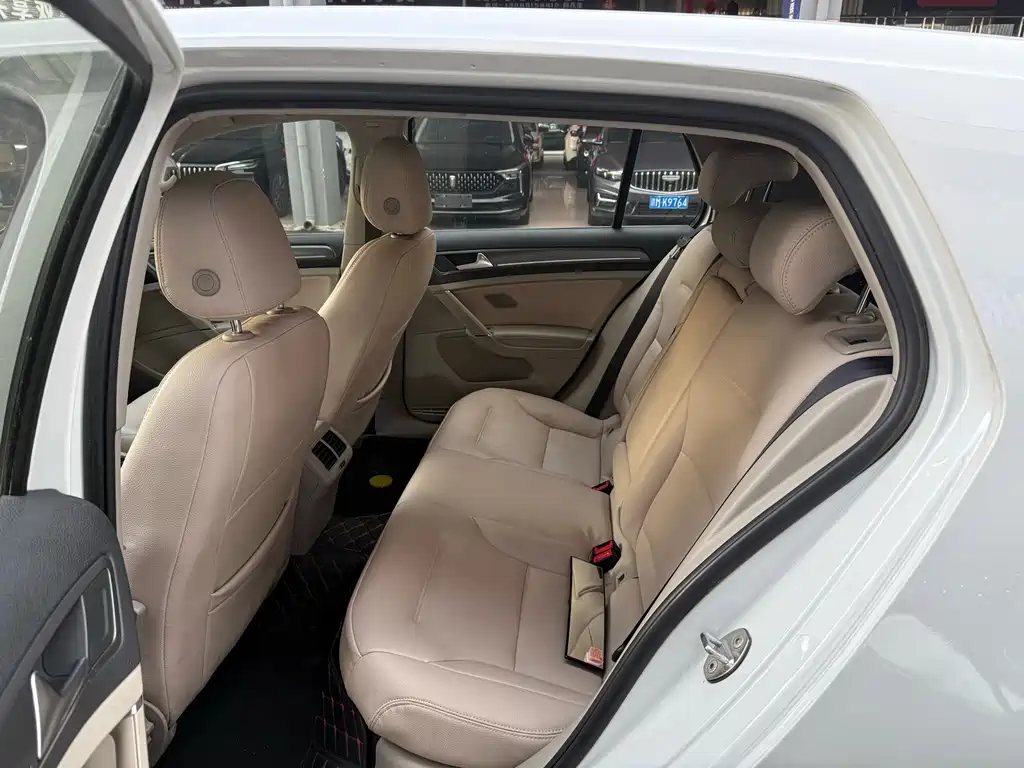 Volkswagen Golf 2015
