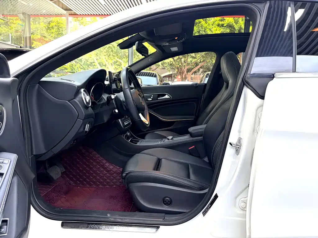 Mercedes-Benz CLA 2018