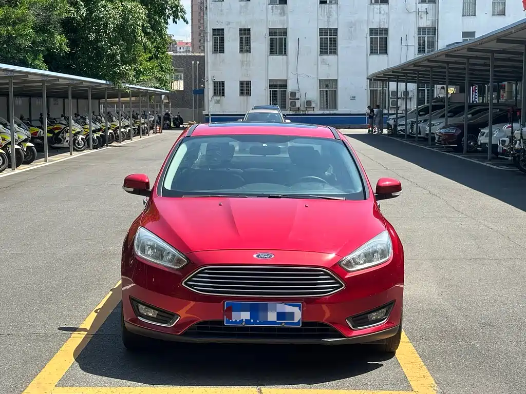 Ford Focus 2016 — фото 1