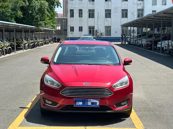 Ford Focus 2015