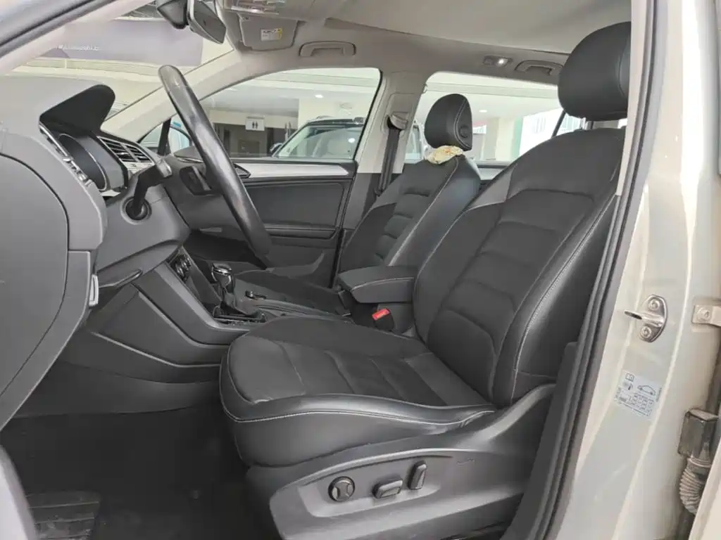 Volkswagen Tiguan L 2017 — фото 15
