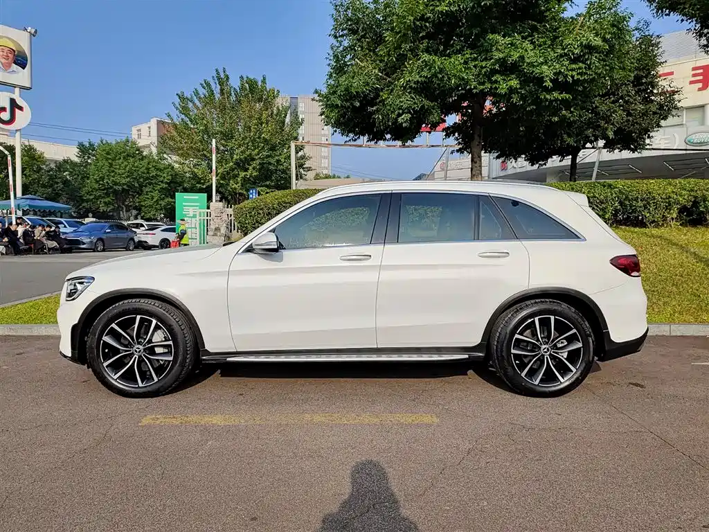 Mercedes-Benz GLC 2020 — фото 3