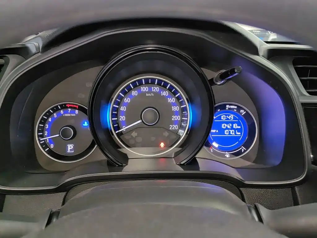 Honda Fit 2017 — фото 12