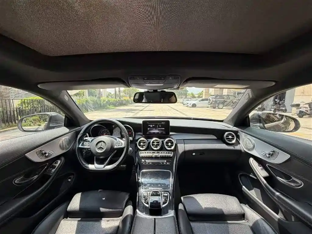 Mercedes-Benz C-Class 2018