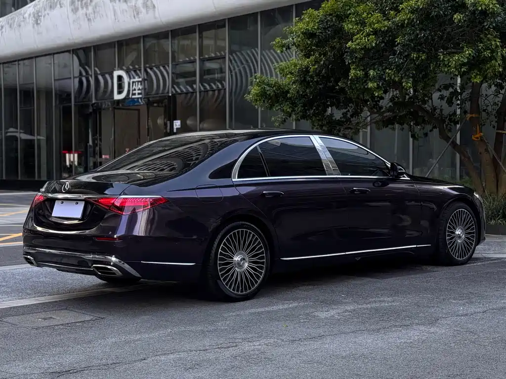 Mercedes-Benz S-Class 2023 — фото 12