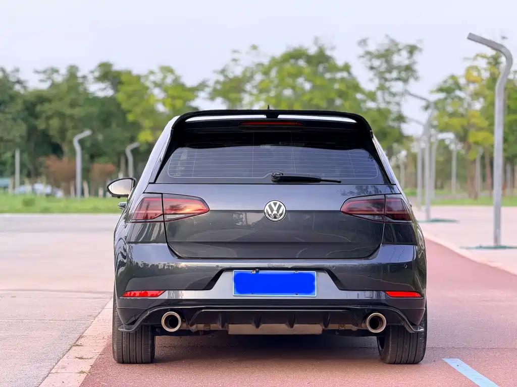 Volkswagen Golf 2020