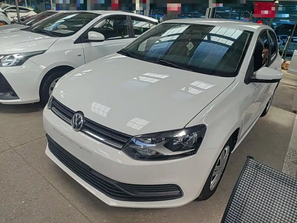 Volkswagen Polo 2015