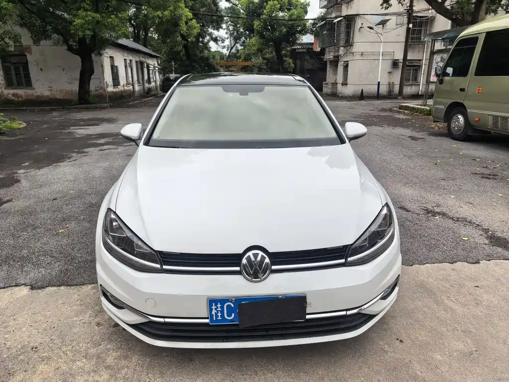 Volkswagen Golf 2020