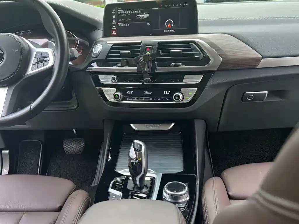 BMW X3 2021 — фото 12