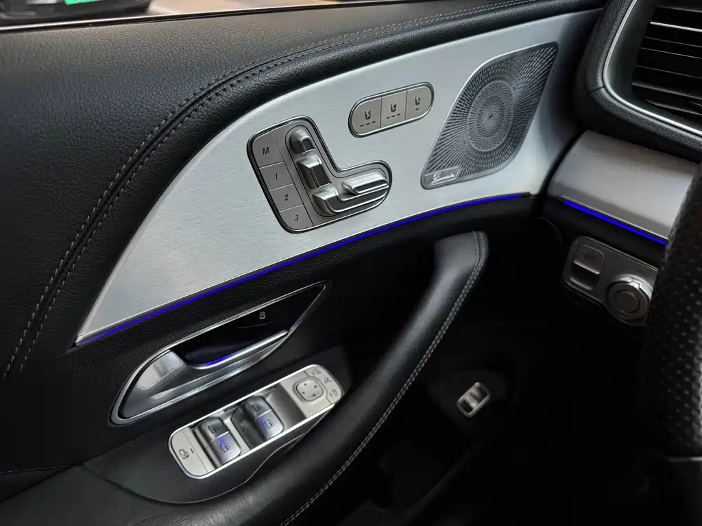 Mercedes-Benz GLE AMG 2020 — фото 18