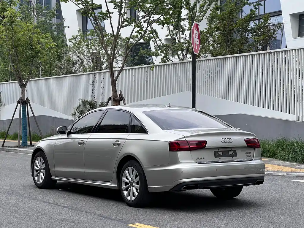 Audi A6L 2016 — фото 8