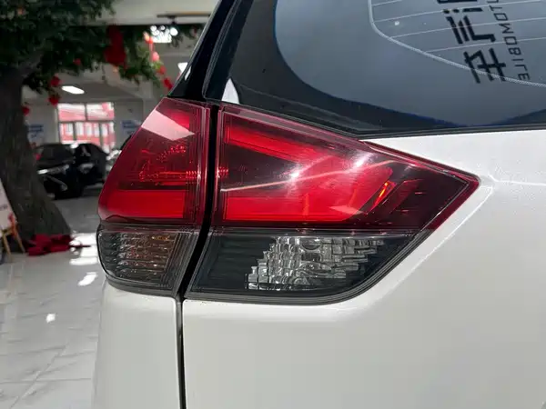 Nissan X-Trail 2019