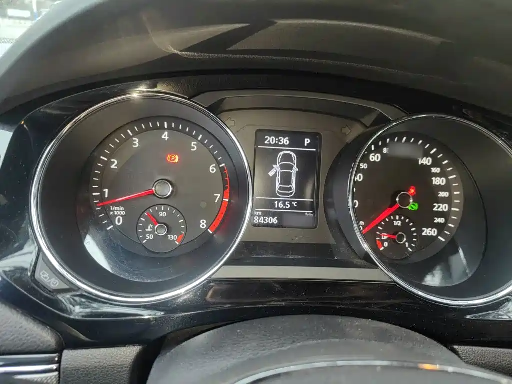 Volkswagen Sagitar 2018