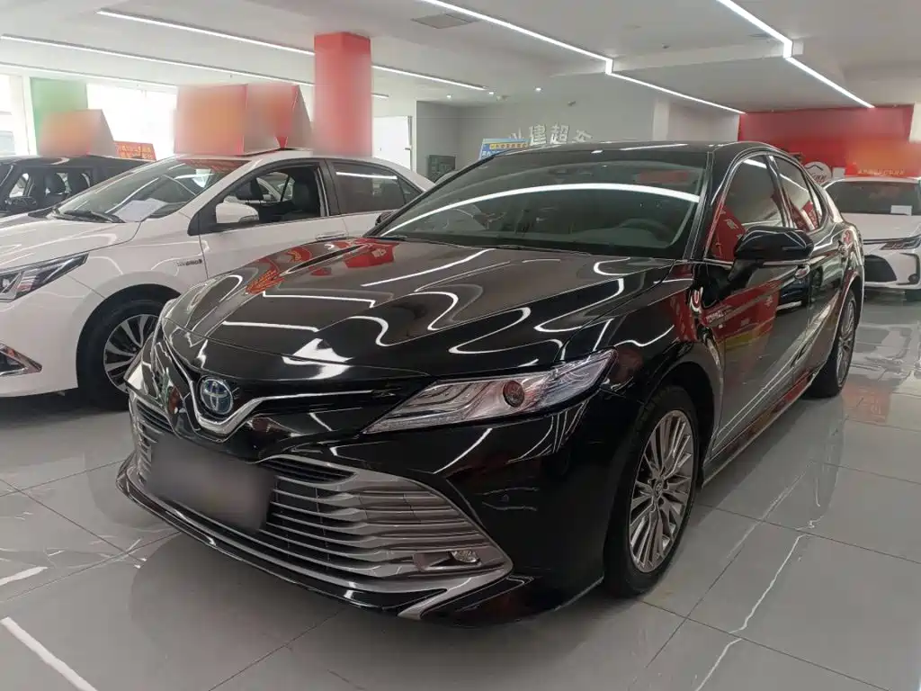 Toyota Camry 2020