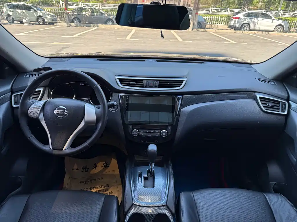 Nissan X-Trail 2016