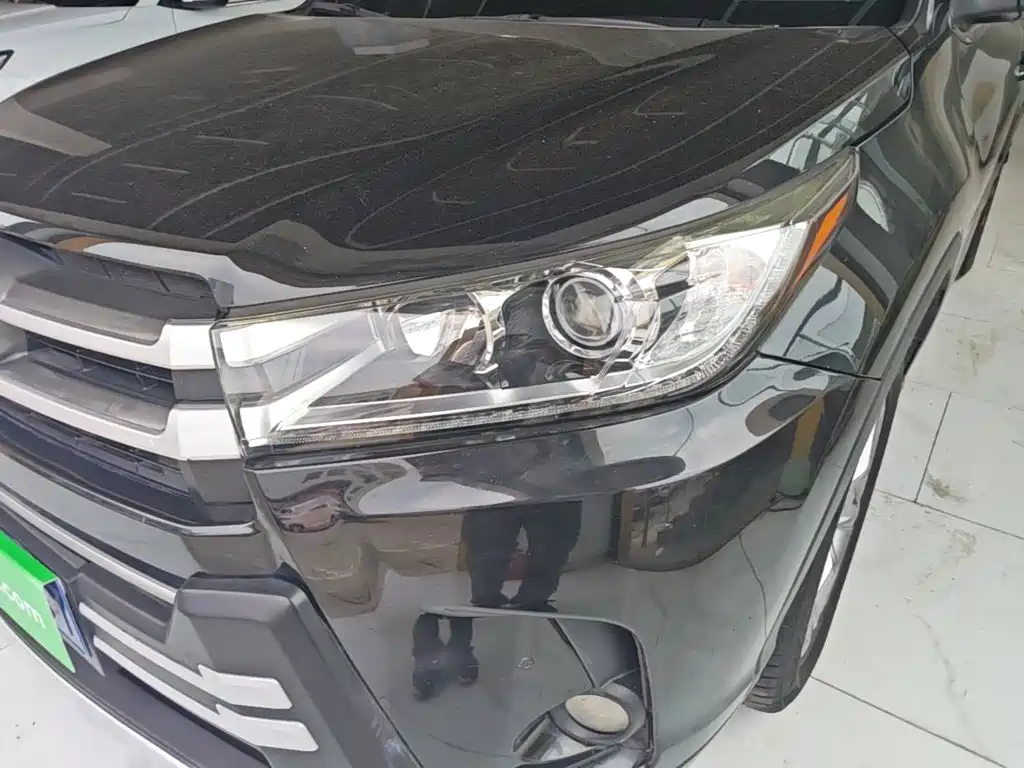 Toyota Highlander 2020 — фото 24