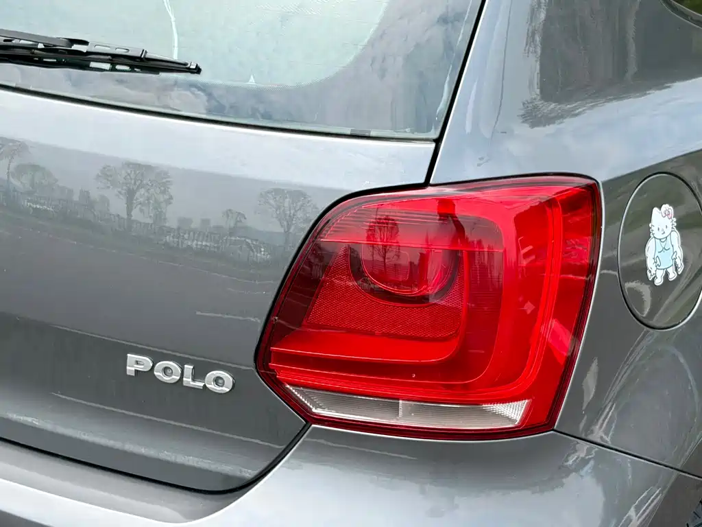 Volkswagen Polo 2014 — фото 15