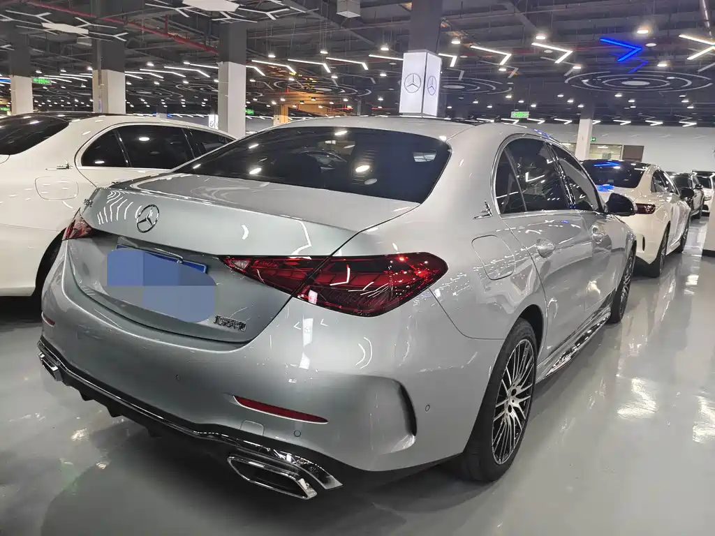 Mercedes-Benz C-Class 2025 — фото 20