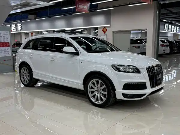 Audi Q7 2012